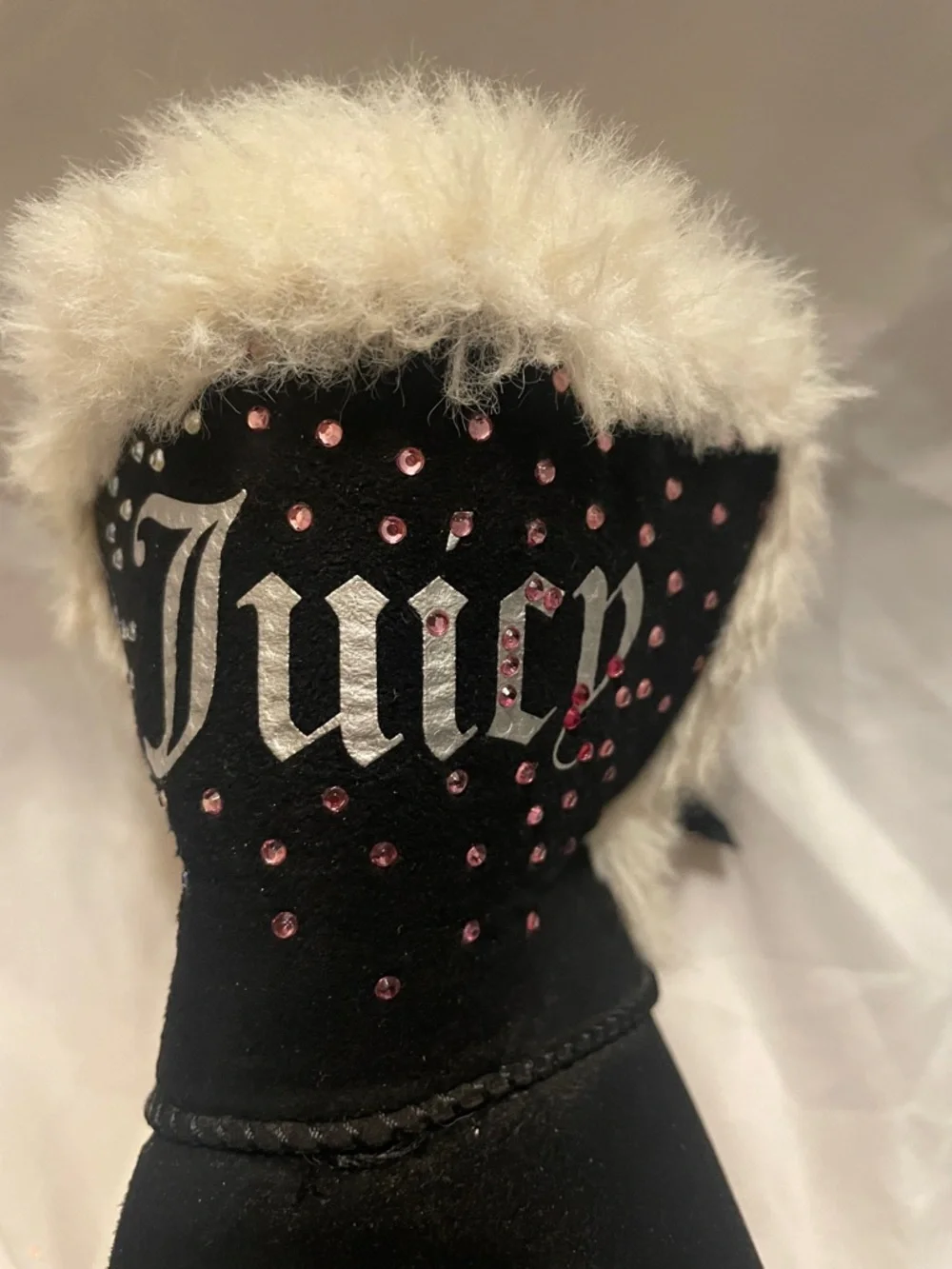 Juicy Couture Black Kids Fur-Trim Boots with Pink Glitter Heel